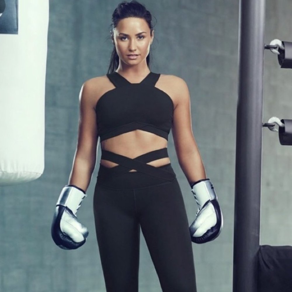 Demi Lovato Fabletics Leggings